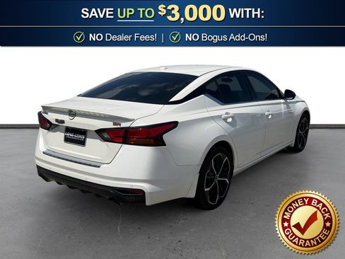 Used 2023 Nissan Altima 2.5 SR FWD image 7