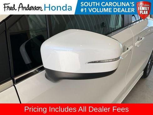 New 2026 Honda Odyssey Touring image 3