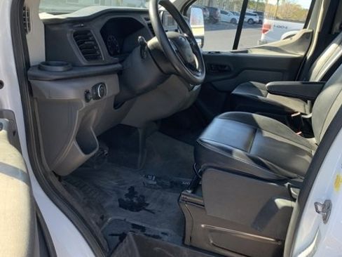 Used 2020 Ford Transit 250 Low Roof image 3