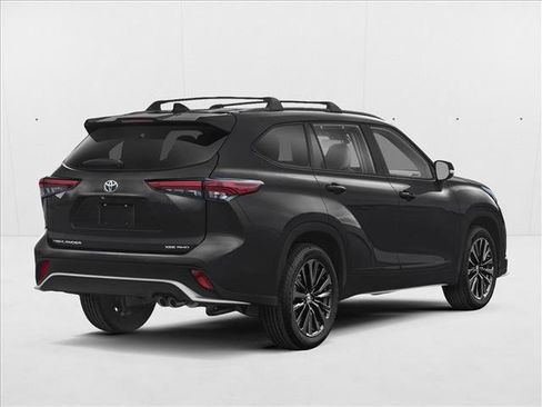 New 2026 Toyota Highlander XSE AWD/4WD image 2