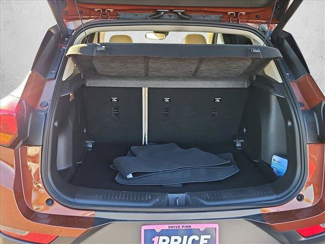 Used 2020 Buick Encore GX Essence w/ Advanced Technology Package FWD image 6