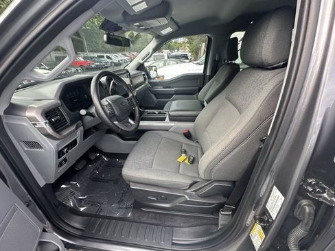 Used 2024 Ford F150 XLT w/ Mobile Office Package image 9