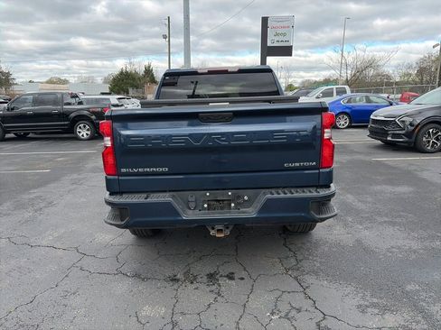Used 2023 Chevrolet Silverado 1500 Custom image 6