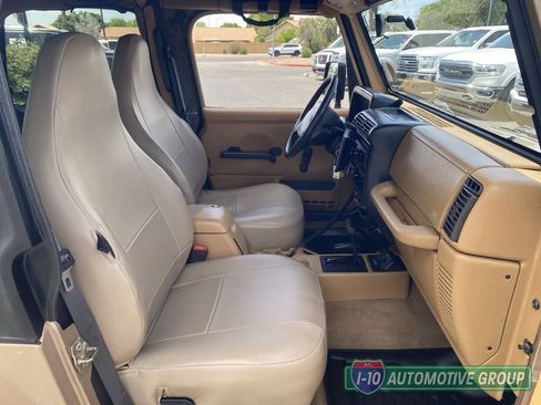 Used 2001 Jeep Wrangler Sahara AWD/4WD image 11
