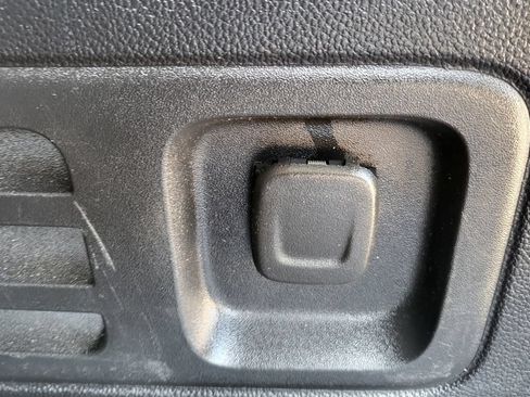 Used 2020 Chevrolet Traverse Premier w/ LPO, Floor Liner Package FWD image 16