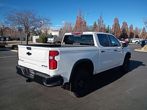 New 2026 Chevrolet Silverado 1500 ZR2 image 11
