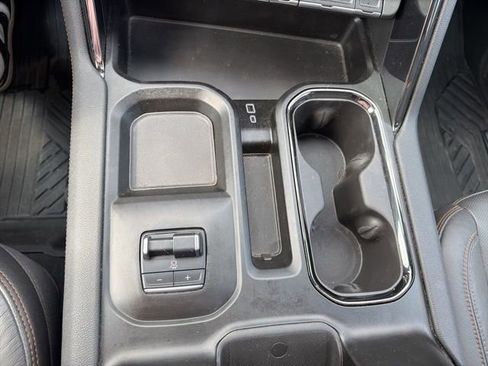 Used 2024 GMC Sierra 2500 AT4 AWD/4WD image 23