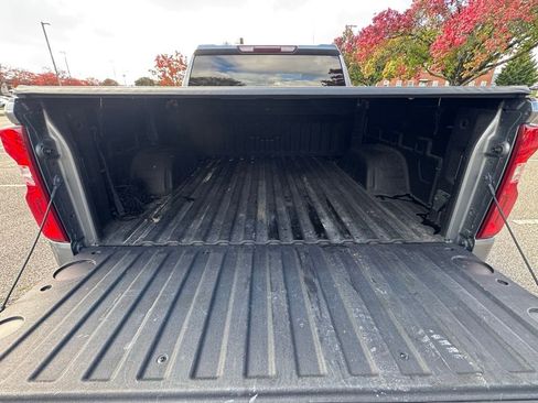 Used 2022 Chevrolet Silverado 1500 Custom w/ Safety Confidence Package image 32