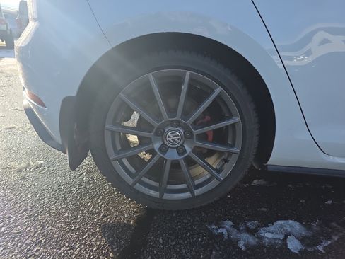 Used 2018 Volkswagen GTI S image 11