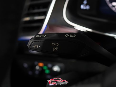 Used 2019 Audi Q7 3.0T Prestige w/ Prestige Package image 31