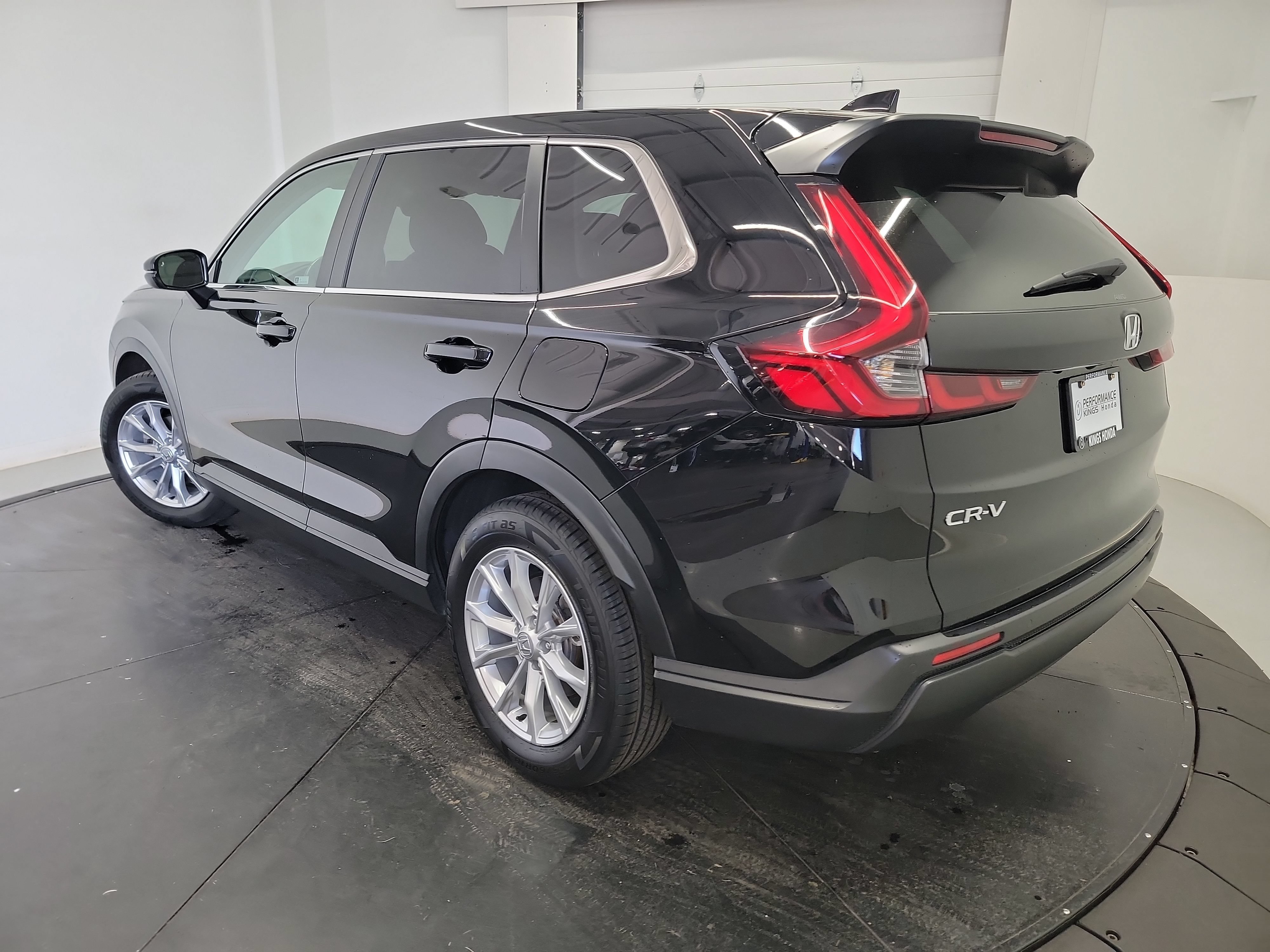 Used 2024 Honda CR-V EX-L image 6