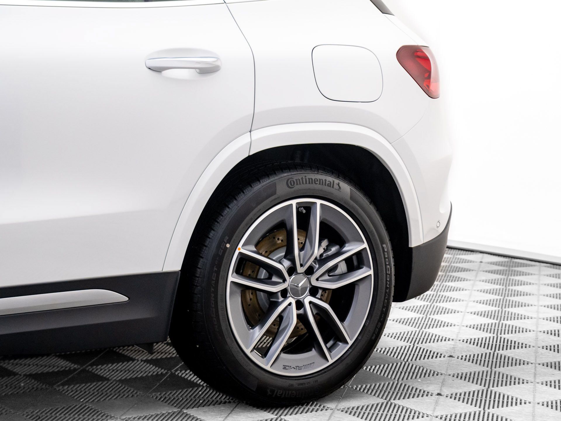 New 2026 Mercedes-Benz GLA 35 AMG 4MATIC image 34