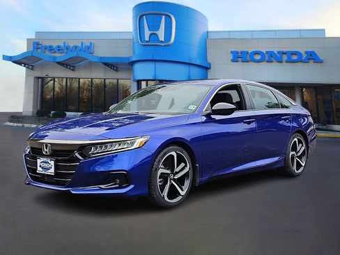 Certified 2022 Honda Accord Sport image 3
