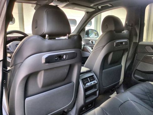 Used 2026 BMW X5 xDrive40i w/ M Sport Package image 19