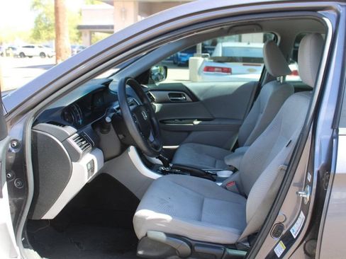 Used 2015 Honda Accord LX image 11