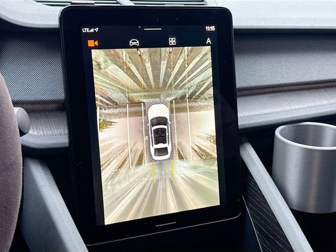 Used 2021 Polestar Polestar 2 w/ Performance Package image 14