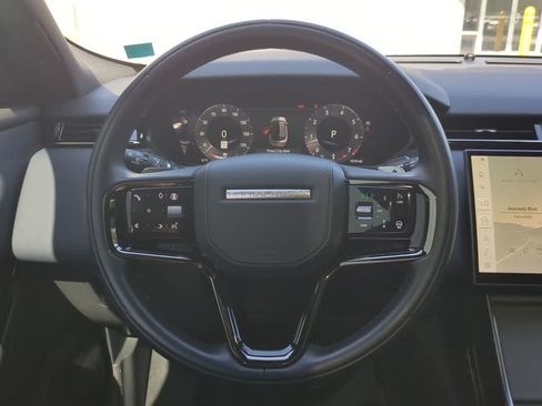Certified 2025 Land Rover Range Rover Velar Dynamic SE AWD/4WD image 24