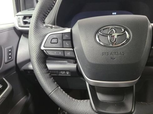 Certified 2025 Toyota Sienna Platinum AWD/4WD image 28