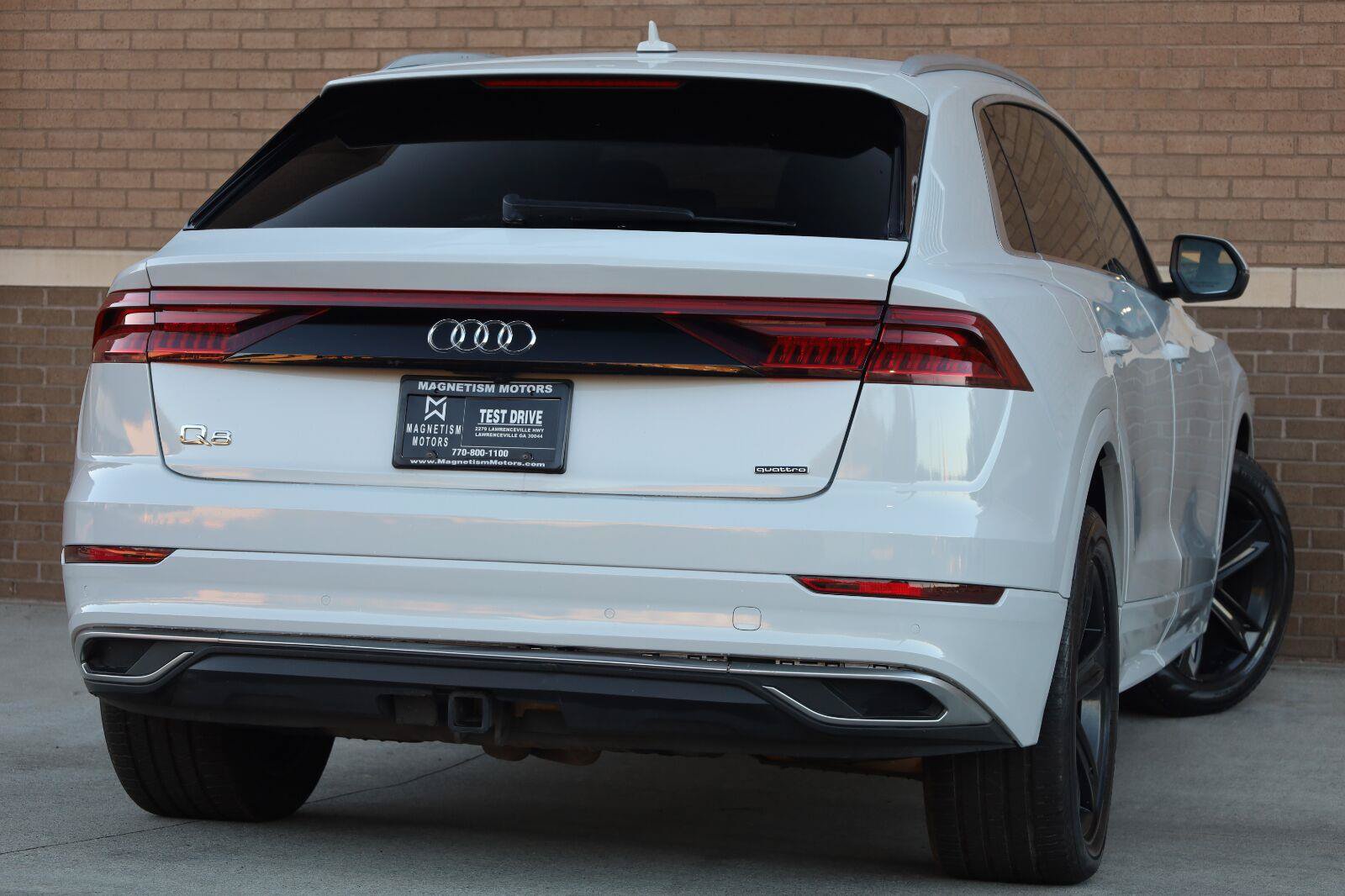 Used 2019 Audi Q8 Premium w/ Convenience Package AWD/4WD image 11