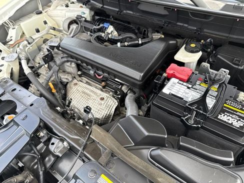 Used 2019 Nissan Rogue SL AWD/4WD image 45