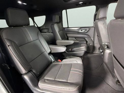 Certified 2023 Chevrolet Suburban RST w/ Luxury Package RWD image 35