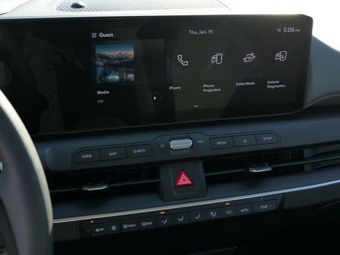 New 2026 Kia K4 LXS image 13