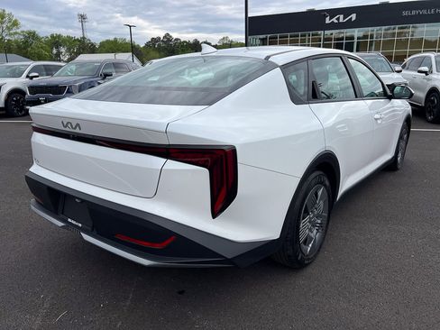 Used 2025 Kia K4 FWD image 5