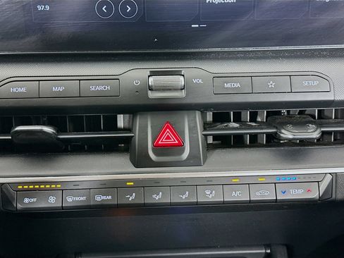 Used 2025 Kia K4 LXS image 22