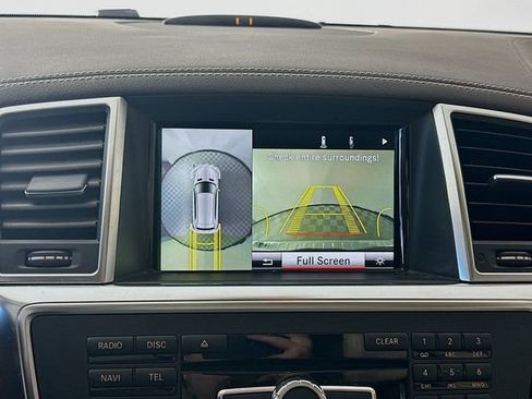 Used 2016 Mercedes-Benz GL 450 4MATIC image 14