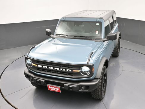 Used 2022 Ford Bronco Black Diamond image 38