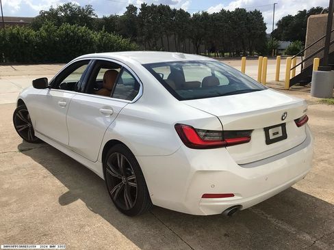 Used 2024 BMW 330i Sedan w/ Convenience Package RWD image 6