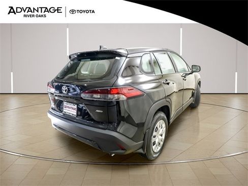 New 2026 Toyota Corolla Cross L image 7