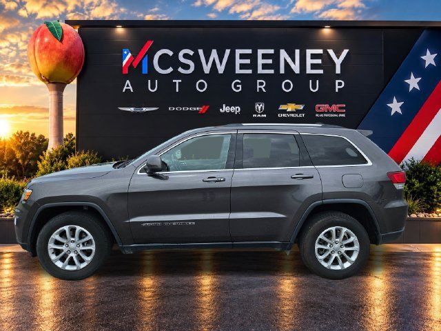 Used 2021 Jeep Grand Cherokee Laredo AWD/4WD image 2
