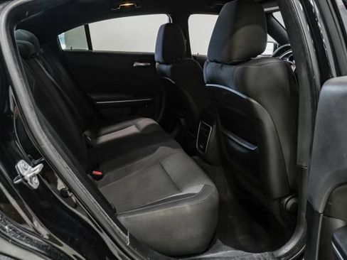 Used 2017 Dodge Charger R/T RWD image 36