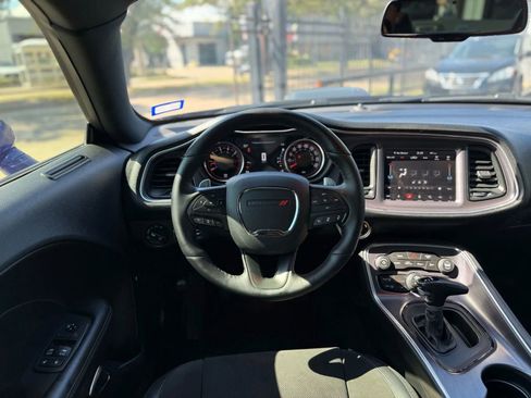 Used 2018 Dodge Challenger R/T Scat Pack image 15