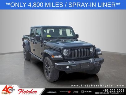 Used 2025 Jeep Gladiator Sport