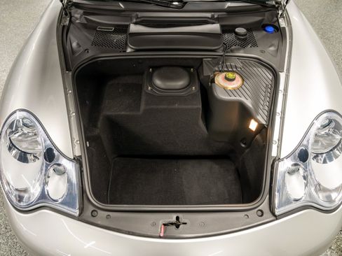 Used 2005 Porsche 911 GT3 image 18