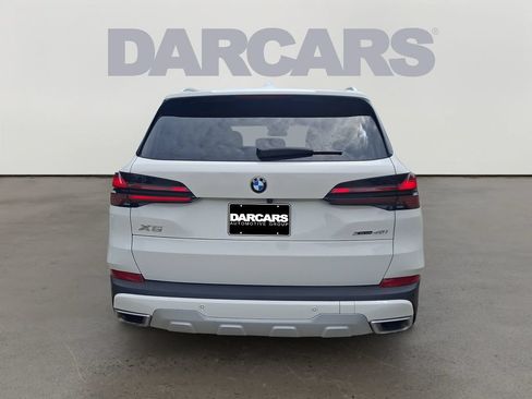 Used 2024 BMW X5 xDrive40i w/ Parking Assistance Package AWD/4WD image 5