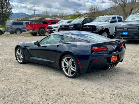 Used 2015 Chevrolet Corvette Stingray Coupe w/ 3LT Preferred Equipment Group RWD image 3