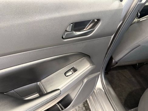 Used 2025 Nissan Altima 2.5 SV image 18