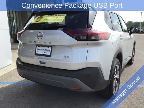 Used 2023 Nissan Rogue SV FWD image 7