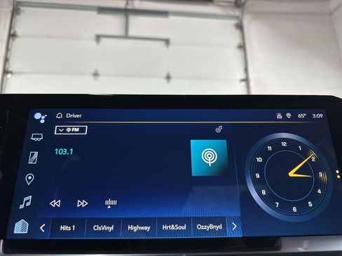 Used 2023 Chevrolet Silverado 1500 RST image 26