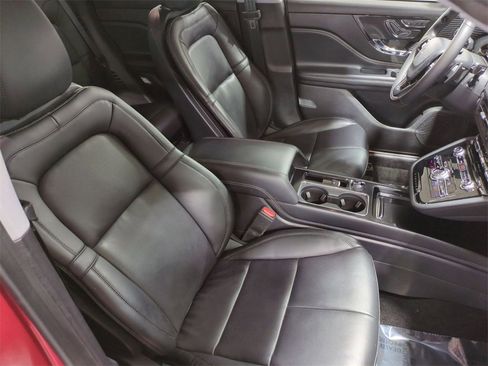 Certified 2022 Lincoln Corsair Standard w/ Equipment Group 101A image 31