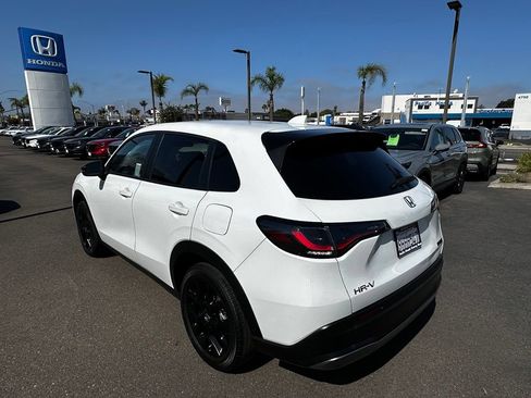 Used 2024 Honda HR-V Sport image 6