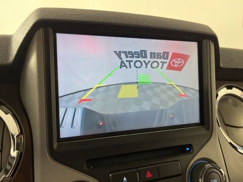 Used 2016 Ford F350 Lariat w/ Lariat Ultimate Package image 13