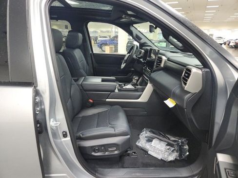 New 2026 Toyota Sequoia Platinum image 9