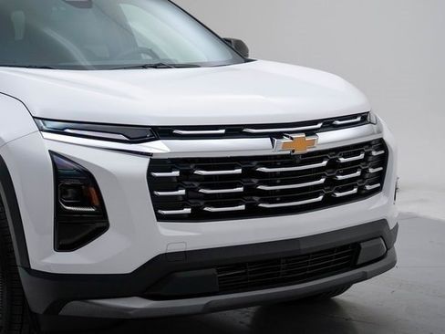 New 2026 Chevrolet Equinox LT w/ Convenience Package II image 13