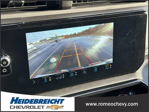 Certified 2023 GMC Sierra 1500 AT4 w/ AT4 Premium Package image 33