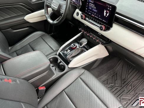 Certified 2023 GMC Canyon AT4X w/ Edition 1 image 18
