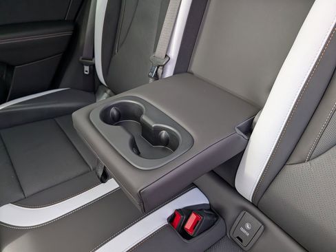 New 2025 Buick Envision Sport Touring image 20